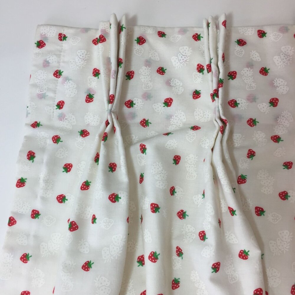 Vintage 1950s Drapes 1 Panel Curtains Weighted Corners Strawberry Cream 42x34"